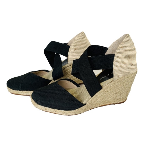 Adrienne Vittadini Shoes - Adrienne Vittadini Black Tan Wedge Sandal